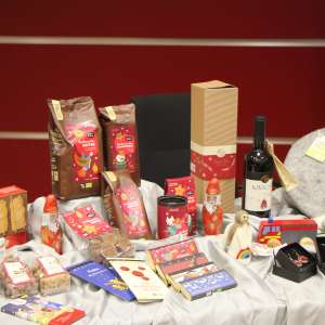 Fairtrade-Produkte auf einem Tisch